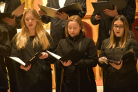  Koncert „Nie rzucim ziemi, skąd nasz ród” 