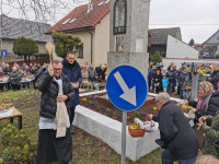  Błogosławieństwo pokarmów wielkanocnych przy Kapliczce 