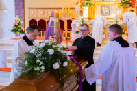 Uroczystości pogrzebowe ks. Prałata Józefa Proroka 