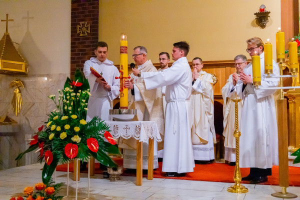 Liturgia Wigilii Paschalnej 2026