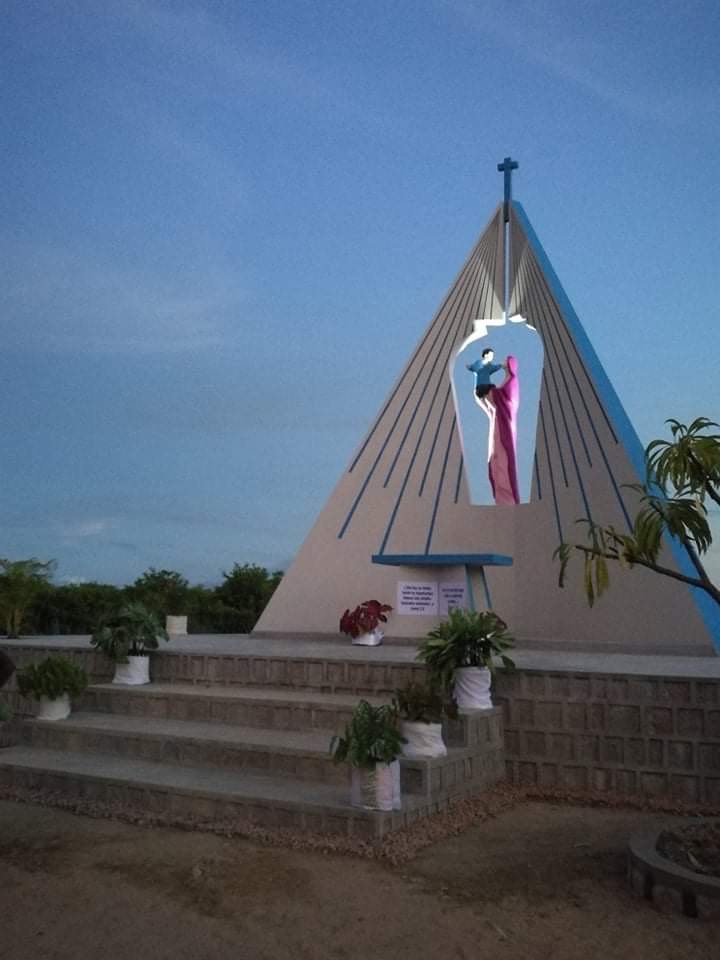 Matka Slowa - nowa grota na Madagaskarze